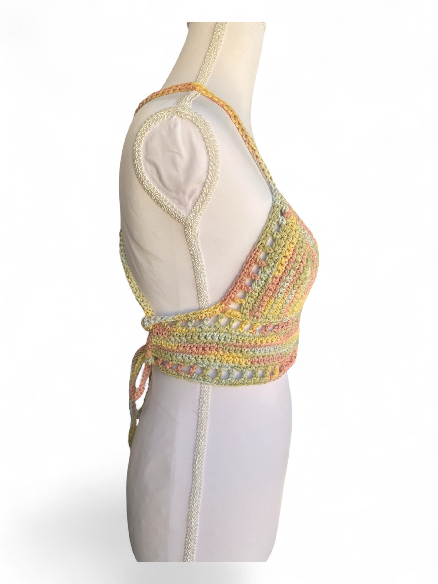 Crochet XS Buttercream Lily top