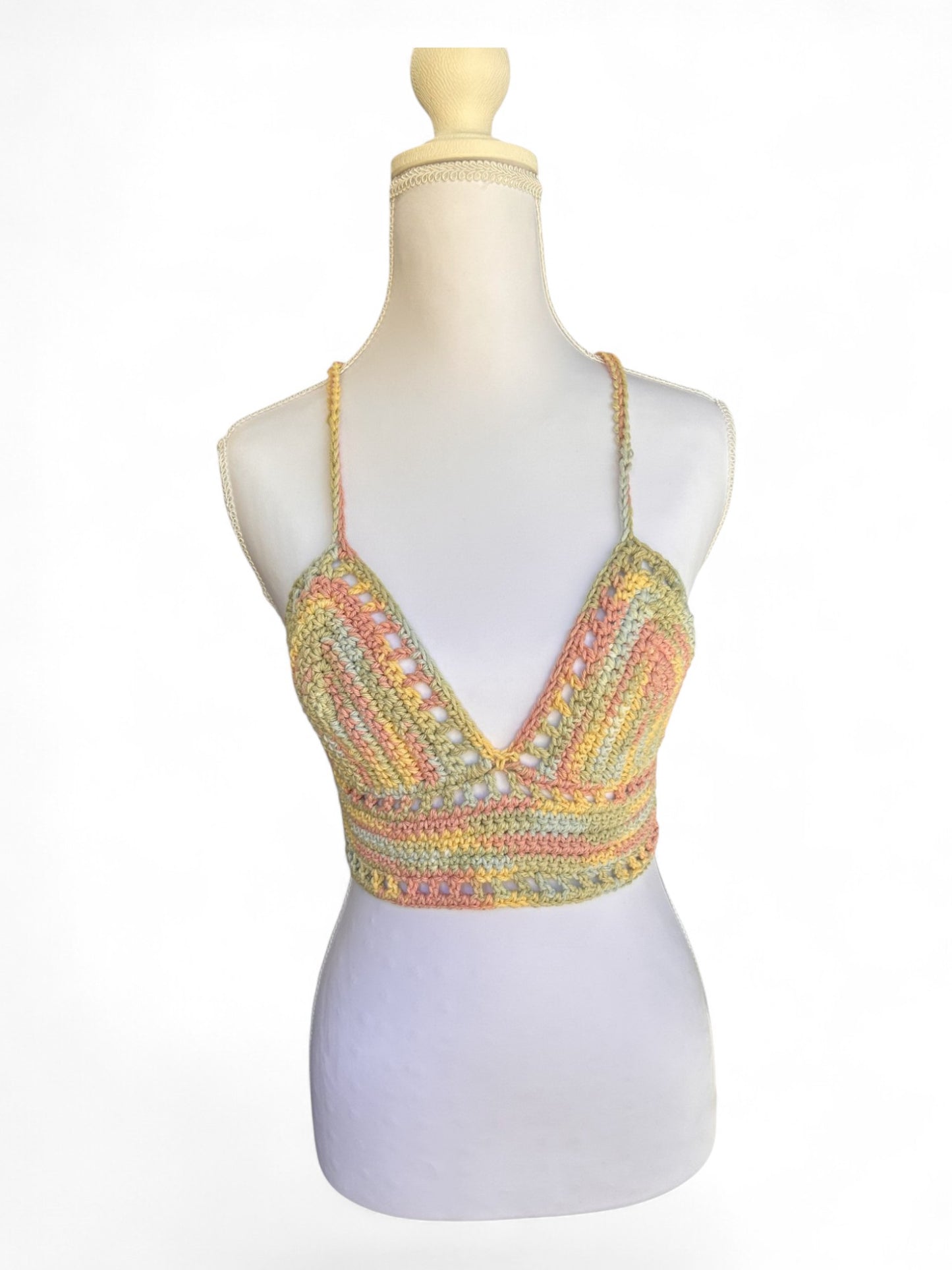 Crochet XS Buttercream Lily top